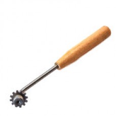 Каток для наващивания со шпорой с деревянной ручкой (376)